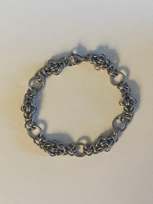 August Bracelet 04